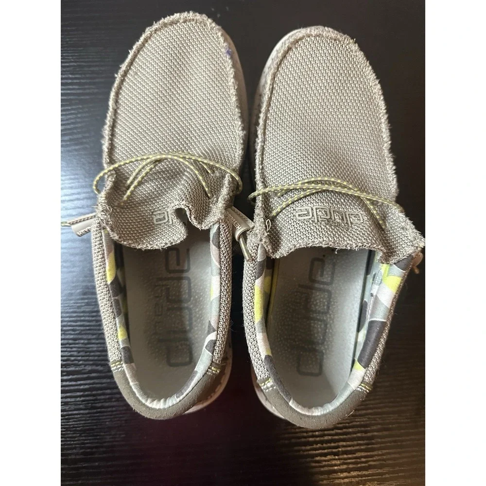 Hey Dude Wally Sox CAMEL  Boat Beach Casual Shoes Men's Size 8 Womens 9.5